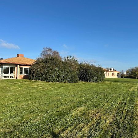 Hotel La Petite Auberge Chambretaud Екстериор снимка