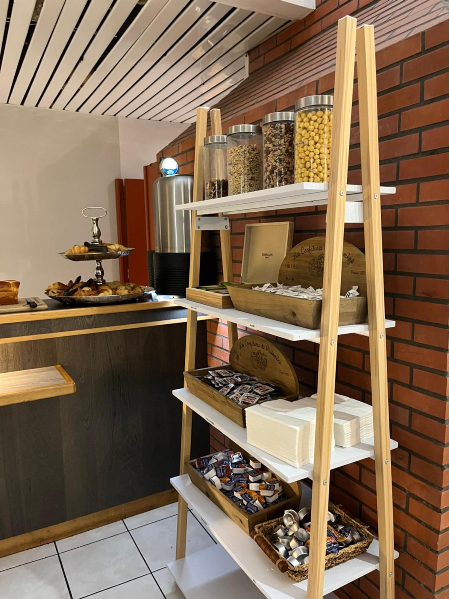 Hotel La Petite Auberge Chambretaud Екстериор снимка